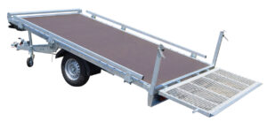 Remorque de la marque Franc Trailers Trigano multiusage avec plateau basculant