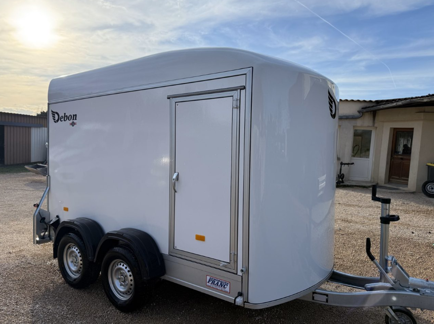 Debon-roadster-500-blanc-porte-composite-c500 C 500 debon roadster blanc