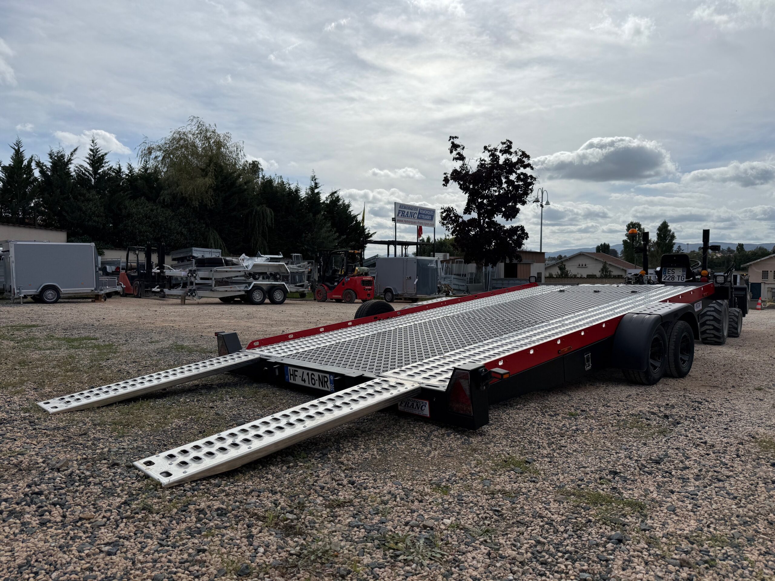 Lorries PLAXX-4520 Lorries PLAXX-4520-rouge plateau basculant + rampes