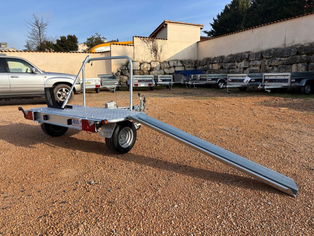 Roadster Camp – chargement par rampe – Remorques Franc Lyon