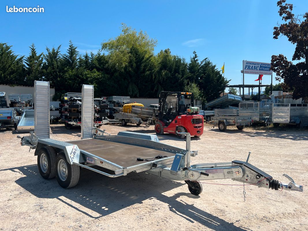 Remorque porte-engin Lider 40905L 3500 kg à Limonest