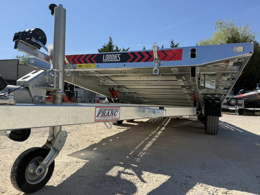 Treuil manuel Knott et cales de roues – porte-voiture Lorries