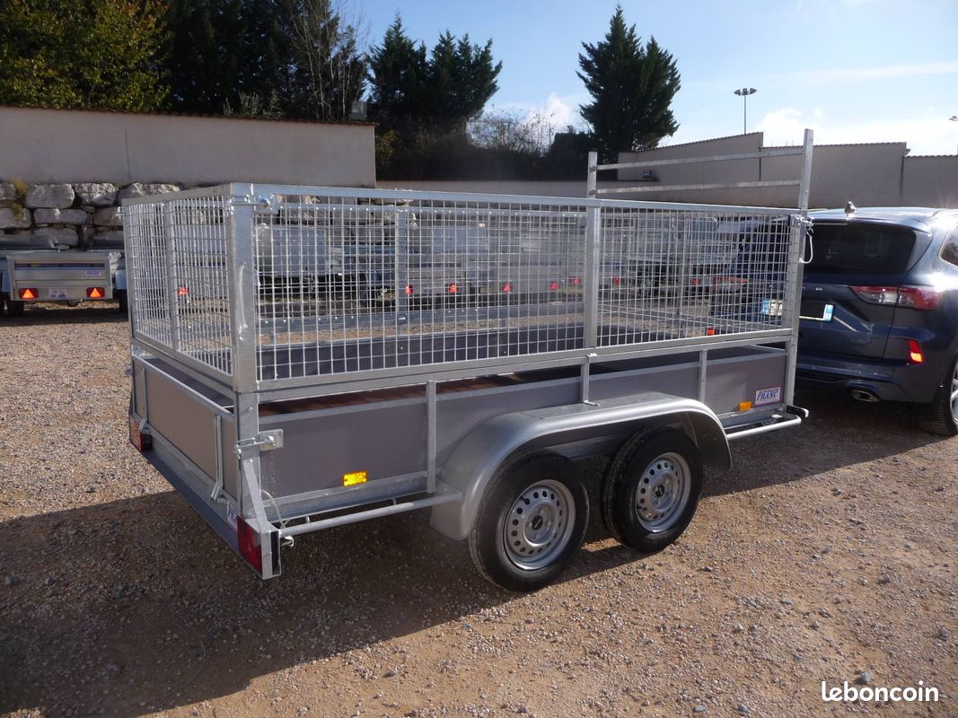 Remorque Franc Trailers AF 300 DE XL avec rehausses grillagées